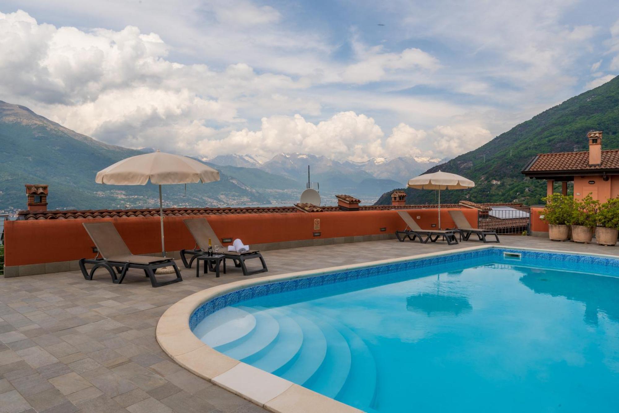 Stunning Apartment- Terrace And Swimming Pool Bellano Exterior photo