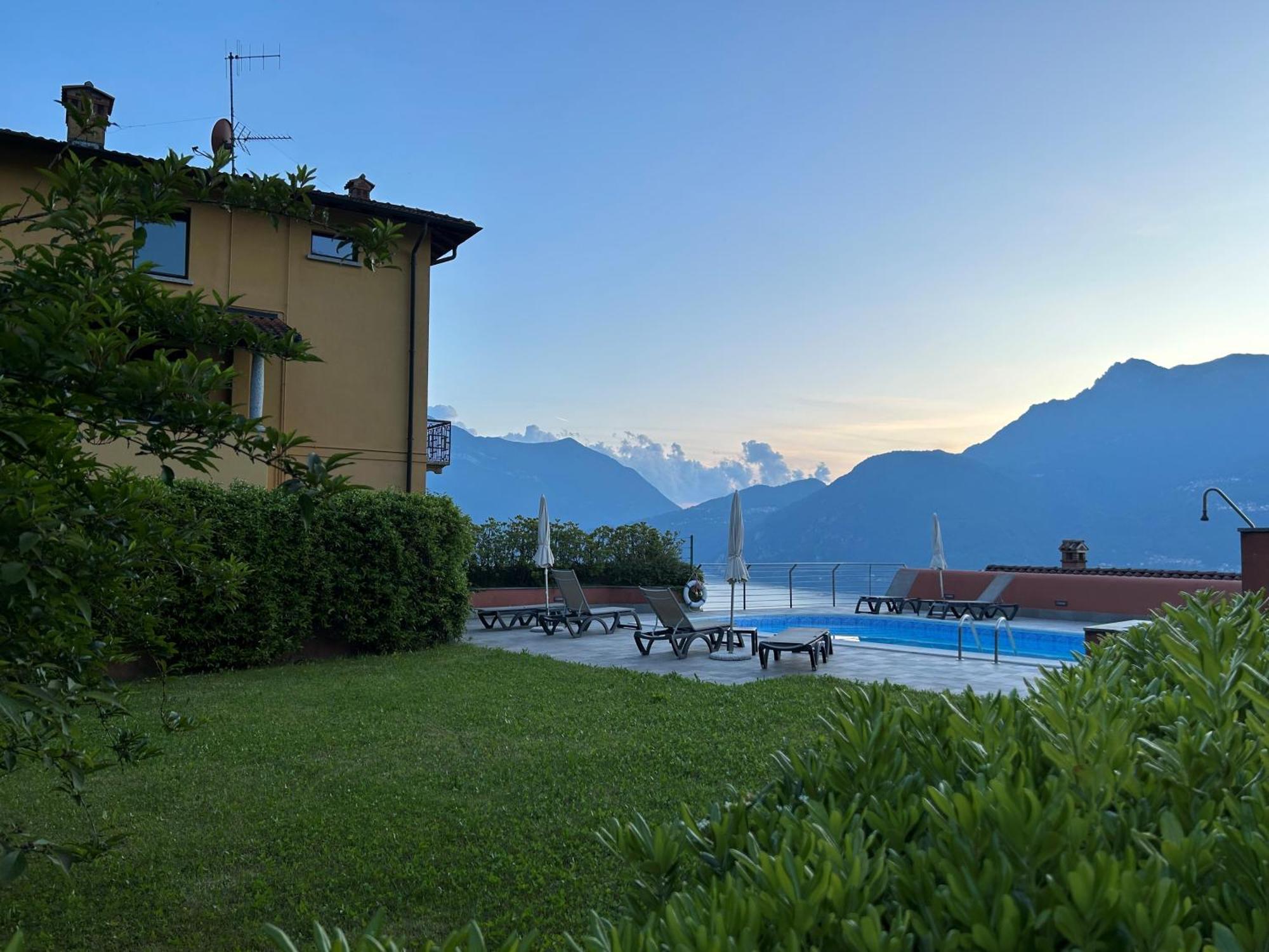 Stunning Apartment- Terrace And Swimming Pool Bellano Exterior photo